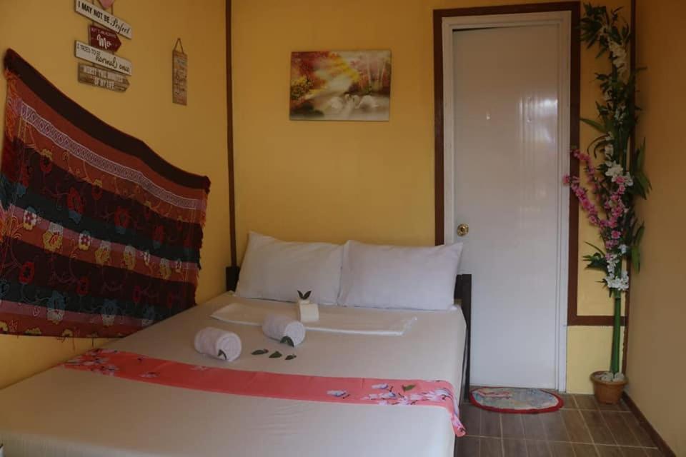 Backpackers Inn Gardenview Inn Эль-Нидо Экстерьер фото